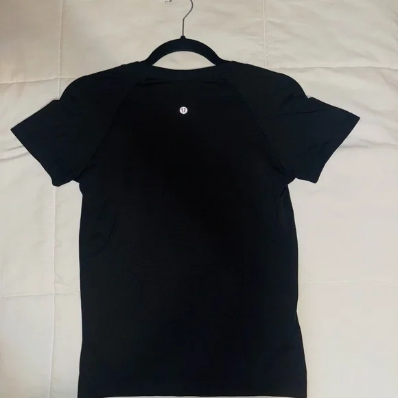 Swiftly Tech Short-Sleeve Shirt 2.0 – Waist Length - Picture 4 of 4